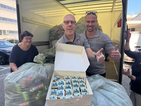 Politie Oost-Nederland steunt Ome Joop’s Tour met statiegeldactie